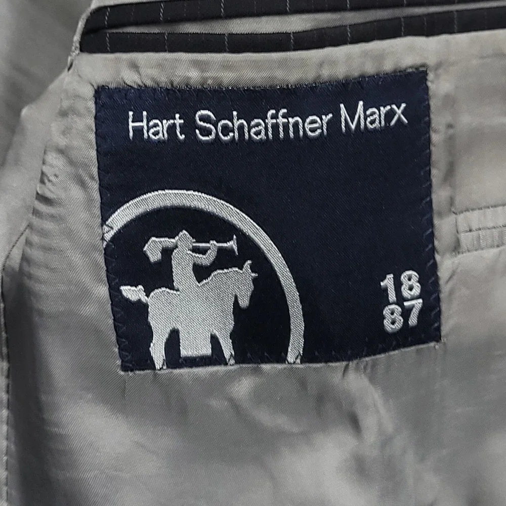 Hart Schaffner Marx Pinstripe Suit‎ Jacket Blazer Mens 42R Navy Wool EUC